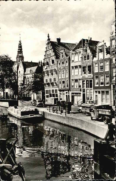 Oud Amsterdam, Oudezijds Voorburgwal