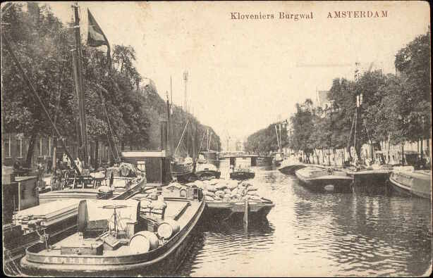 Kloveniers Burgwal Amsterdam