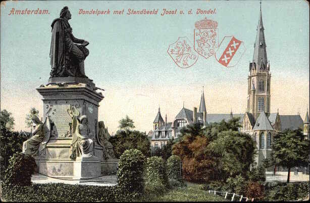 Amsterdam. Vondelpark met Standbeeld Joost v. d. Vondel.